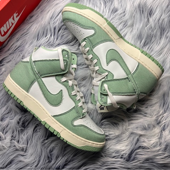 Nike Dunk High 1985